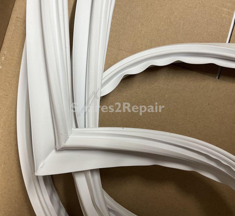 Refrigerator Door Seal - 00716384 Freezer Door Gasket [Bosch Siemens]